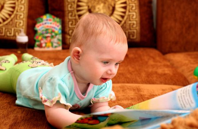 Четенето като дете спомага за интелектуалното развитие