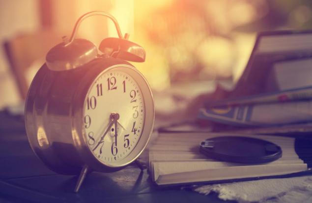 Какво да направите, ако се събудите преди алармата?