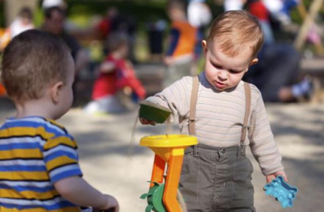 Защо се раждат повече момчета, отколкото момичета?