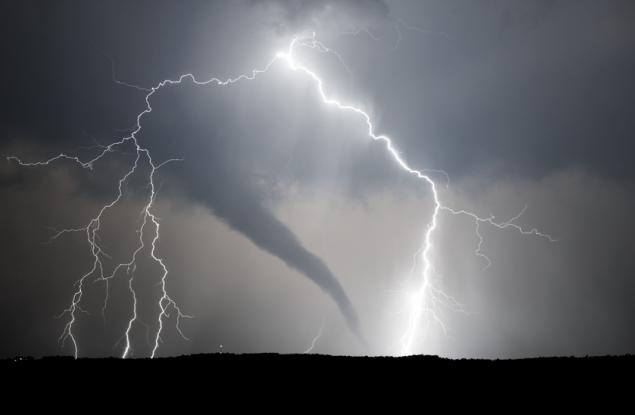 20 красиви, но страховити фотографии на торнада