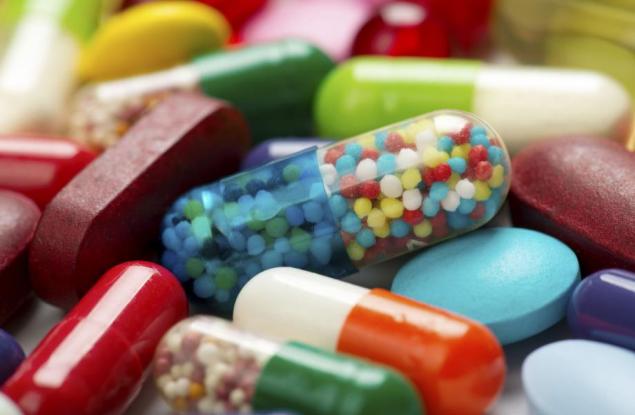 Педиатри: Не давайте антибиотици на детето до 3 г.