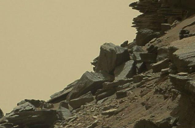 Кюриосити направи най-невероятните снимки от Марс до момента