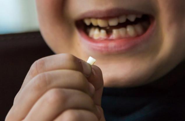 Препоръчват да запазим млечните зъби