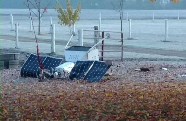 Сателитът за космически селфита на Samsung падна в частен имот