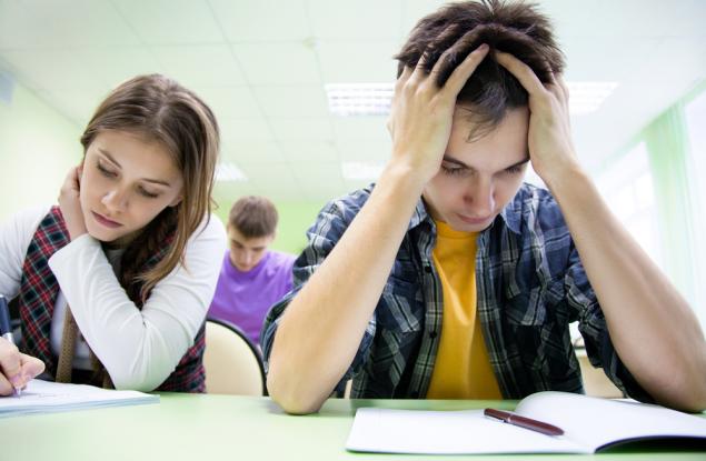 Контролното подобрява паметта