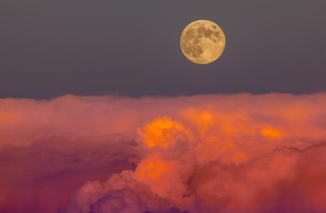 Последното затъмнение за 2016 г. ще се съчетае с Жътвената Луна. Това ще се повтори чак през 2024 г. 