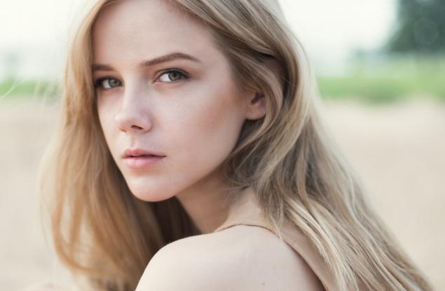 Как да изглеждате по-интелигентни, като промените изражението си?