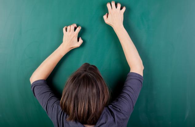 Защо мразим звука от нокти по тебеширена дъска?