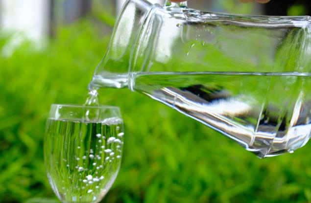 СЗО определи риска за здравето от пластмасата в питейната вода като нисък