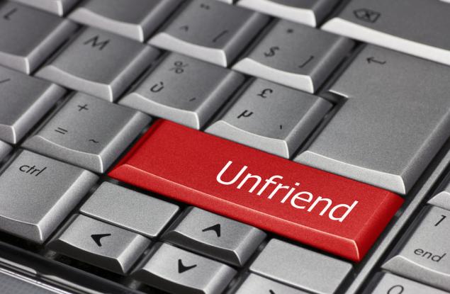 Топ 5 на приятелите, които трием във Facebook