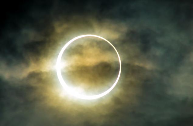 Учени разгадаха 300-годишната мистерия на променливия вятър по време на слънчево затъмнение