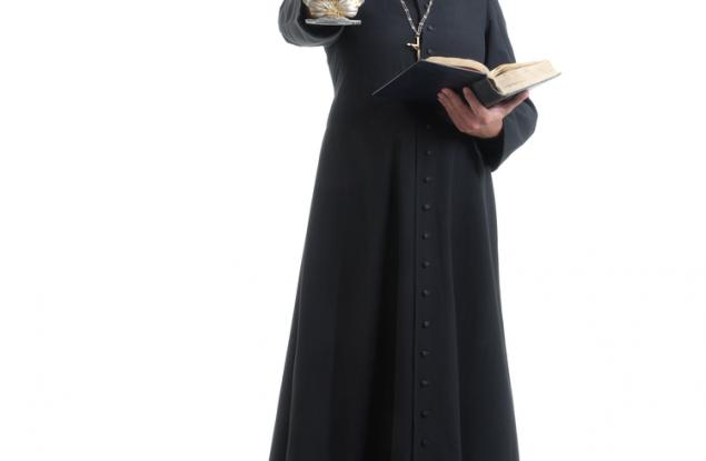 Пастор прави екзорсизъм по Skype