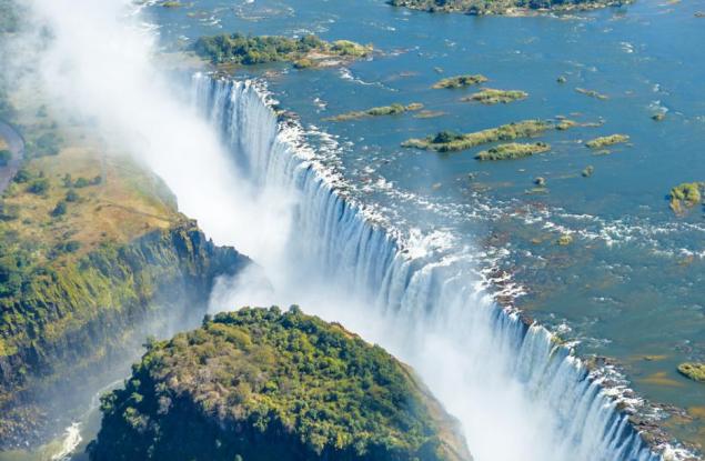 Ето какво изпускаме, докато сме забили поглед в своя смартфон