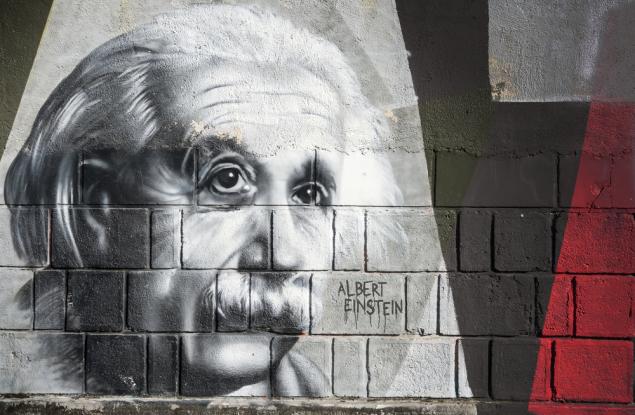 Задачата на Айнщайн