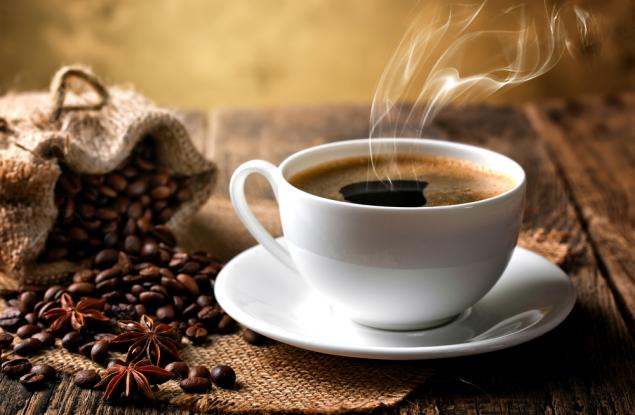 Здравословни алтернативи на кофеина или как да ограничим приема му  
