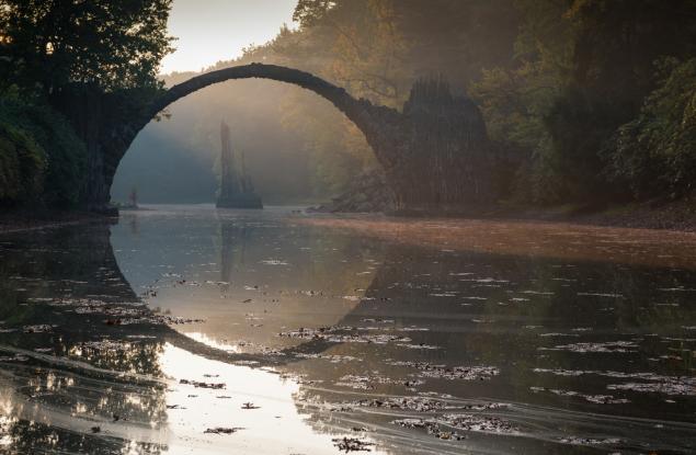 Мистериозни стари мостове, издържали изпитанията на времето