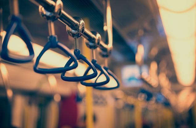 Един простичък екперимент в метрото може да оправи деня ви