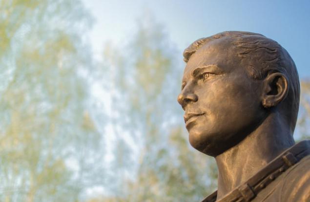 12 април - Международен ден на авиацията и космонавтиката