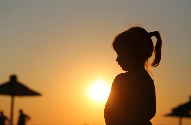 Лекари възстановиха мозъчните функции на 2-годишно момиченце, което едва не се удавило в басейн