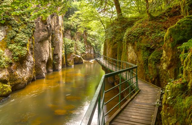 Маршрути: От Девин до Лъката