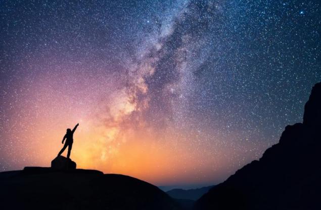 Зад Млечния път се крият стотици галактики