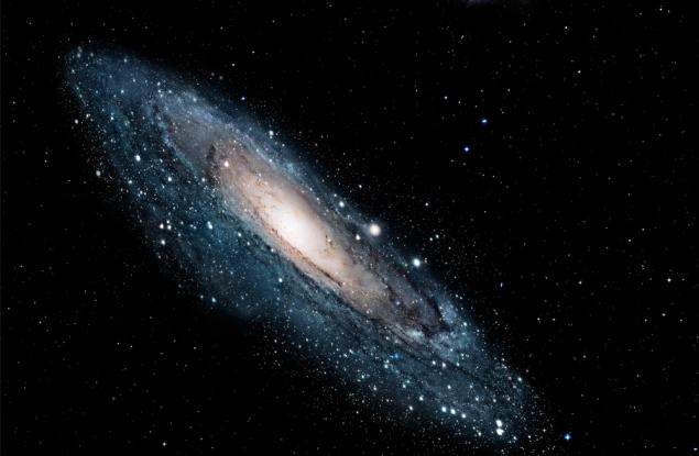 Загадъчен облак със скорост 1120 хиляди км/ч ще се сблъска с нашата галактика. Ето какво ще се случи