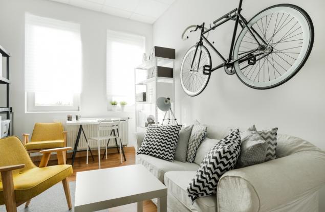 10 спестяващи място идеи, които ще преобразят малкия ви апартамент