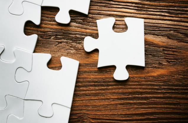 Логическа задача: Отсъстващите букви