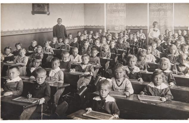 Назад във времето: На училище през 19-и век