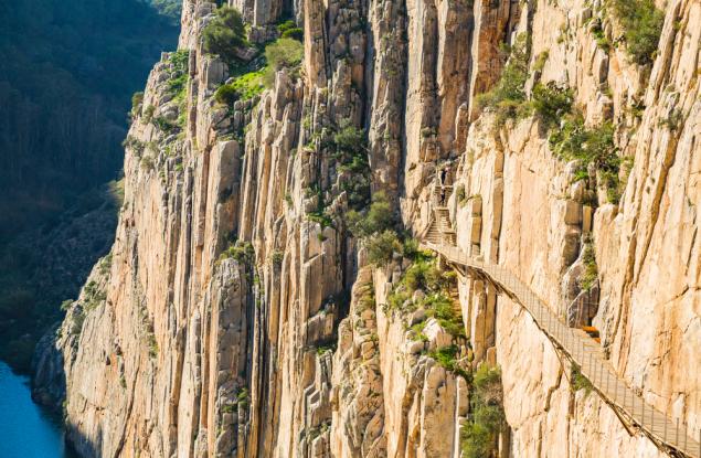 9 туристически дестинации, които само най-смелите посещават