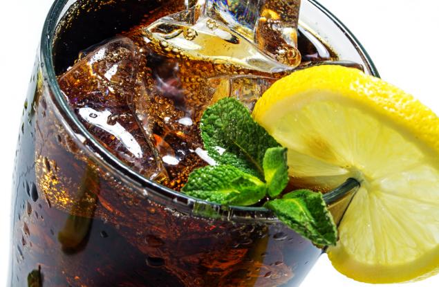 18 невероятни приложения на "Кока кола", които доказват, че напитката няма място в организма ни