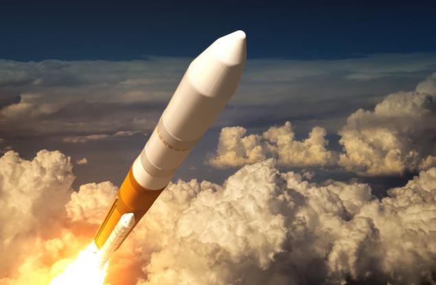 НАСА и ЕКА ще изпратят хора на Луната отново за първи път от 40 години 