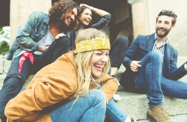 9 психологически трика, които ще накарат останалите хора да ви харесат