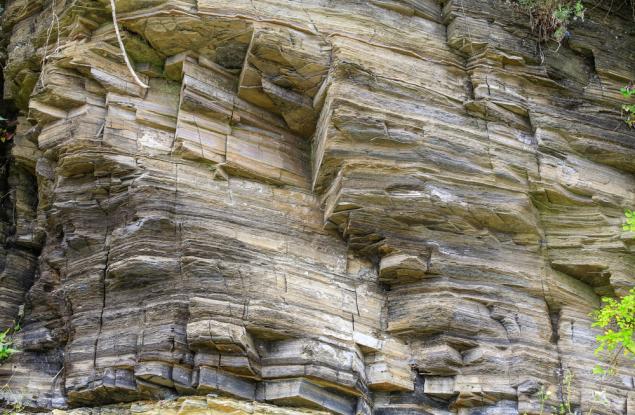 Учени направиха карта на подземния свят