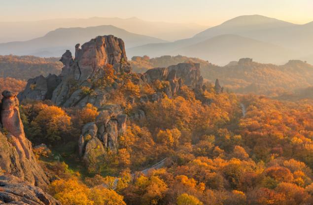 4 идеи за слънчев есенен уикенд в България