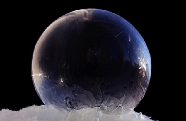 Сапунени балончета се превръщат в дисплеи