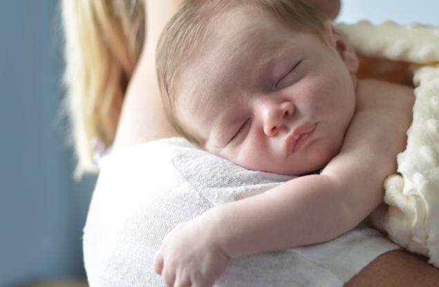 Бебетата хълцат по една изключително важна причина
