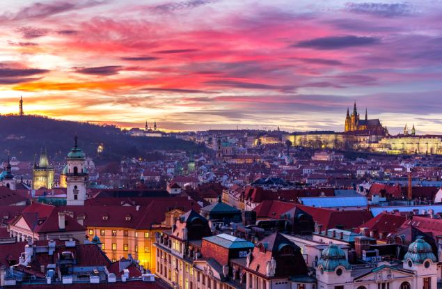 Видео: Външният свят в нашия дом