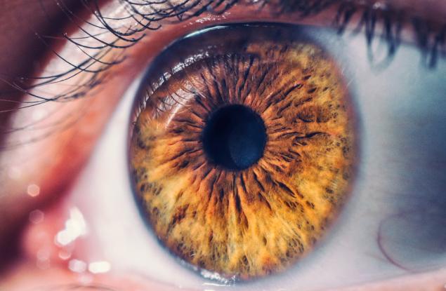 Този провокативен клип предизвиква естествени халюцинации