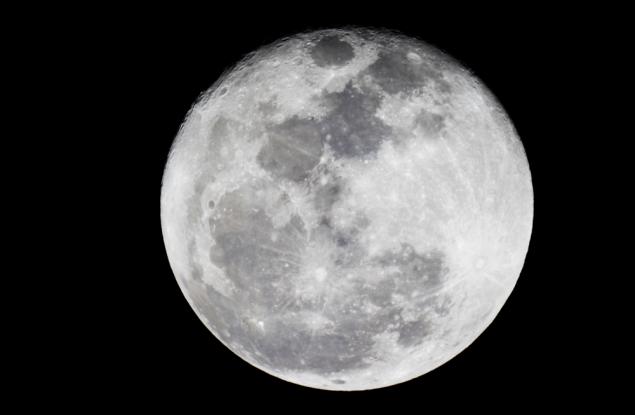 Една нова хипотеза за възникването на Луната