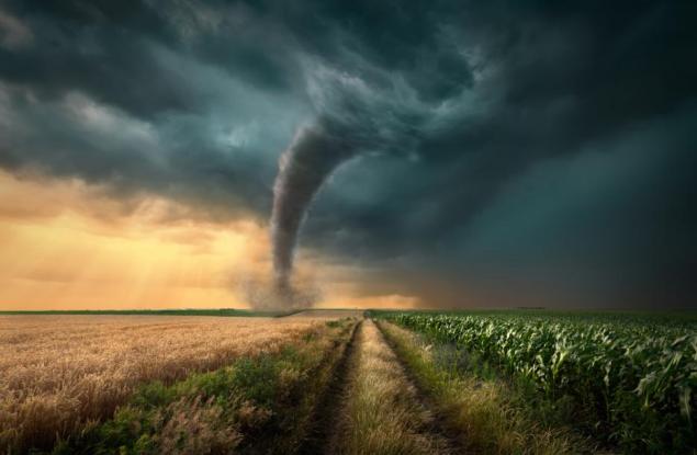 Видео: Топ 10 торнада в света