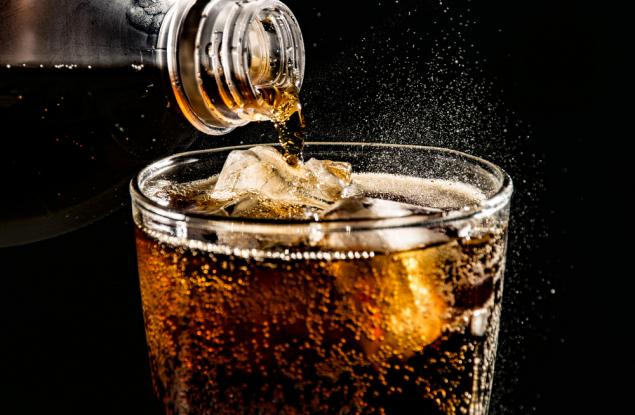 Колко газирани безалкохолни напитки дневно можем да пием