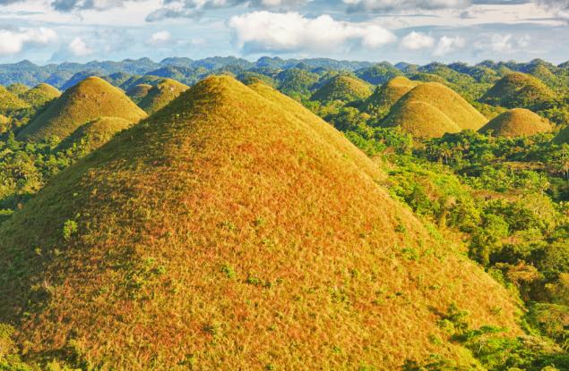 Да посетим земята на "шоколадовите" хълмове