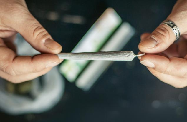 Шест интелигентни личности, любители на дрогата