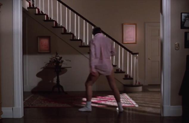 Забавлявайте се с това видео на танцуващи герои от филмите на 80-те