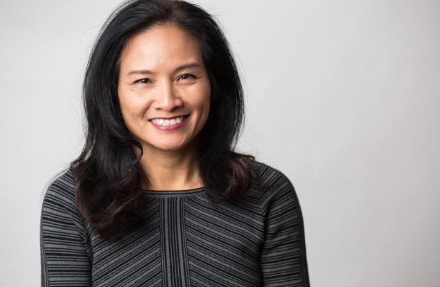 Запознайте се с Емелин от НАСА, която решава земни проблеми с космически технологии