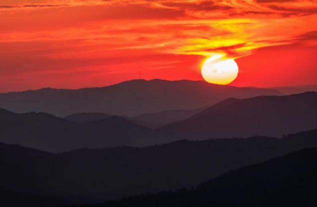 Как да се ориентираме за часа само по Слънцето