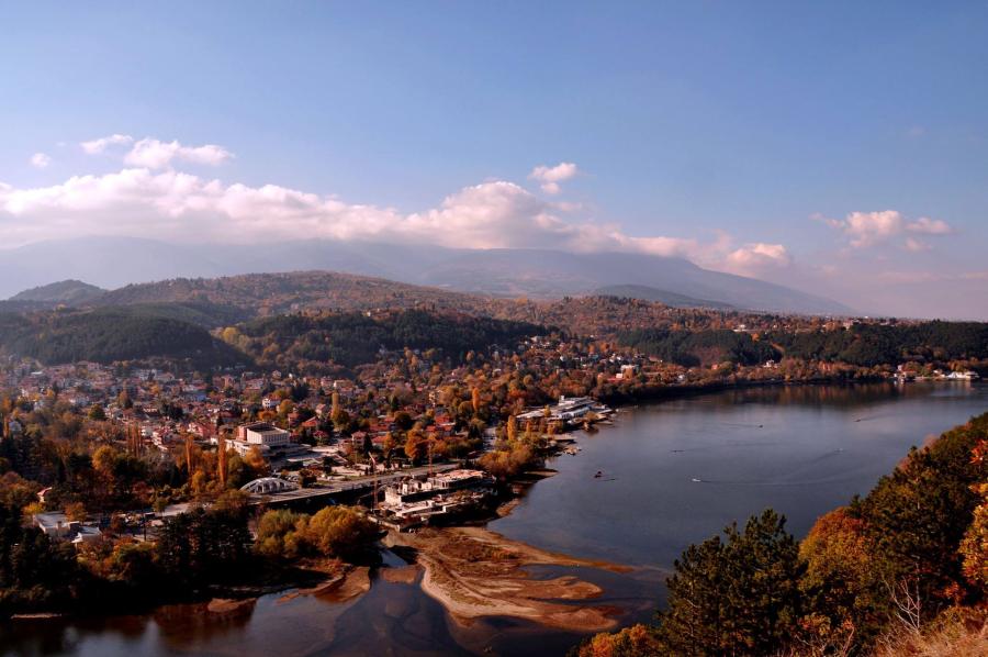 Пейката над Панчаревското езеро - близко, но слабо познато вълшебно кътче, разположено в Лозенската планина