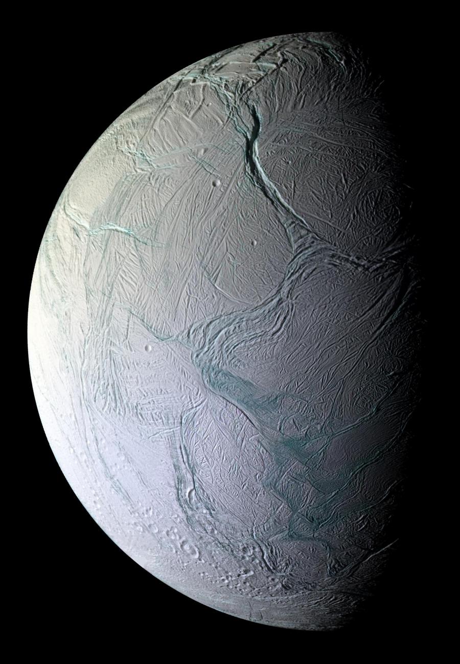 Откриха големи количества фосфор в океана под ледената повърхност на сатурновната луна Енцелад