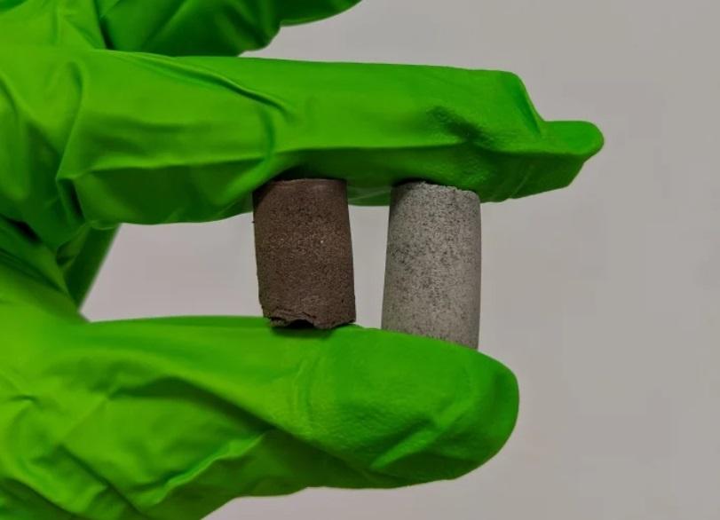 Бетонът на Марс може да бъде създаден от кръвта, потта и сълзите на астронавтите. Буквално